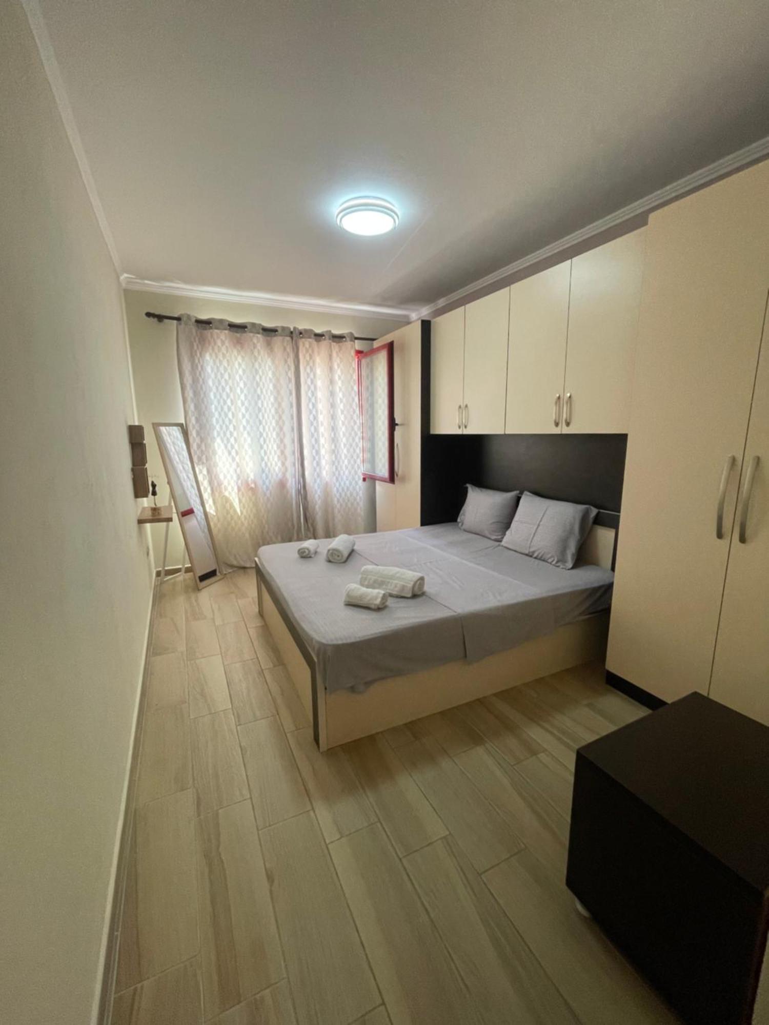 Apartament Paolos *